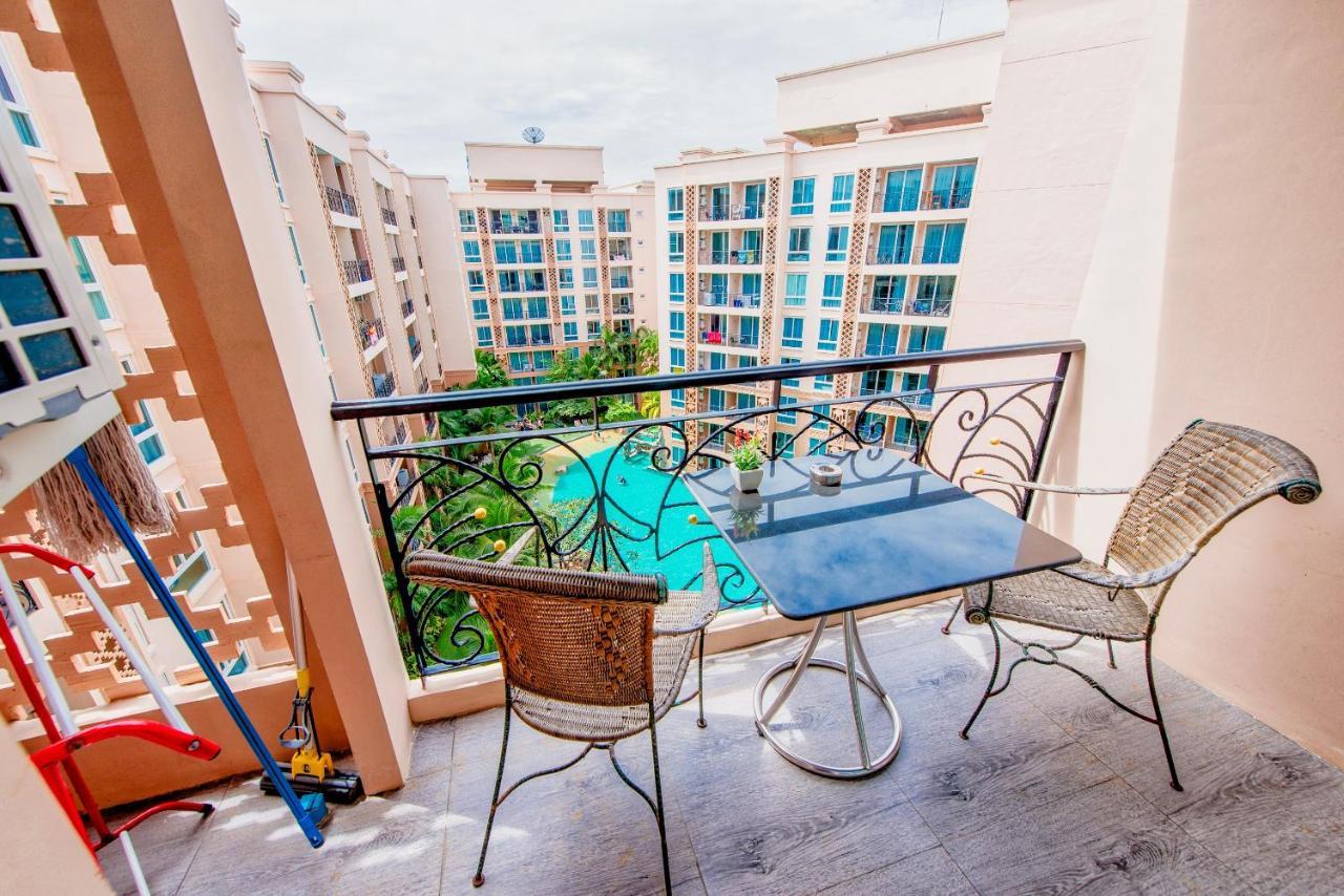 Atlantis Residence Jomtien Beach Extérieur photo